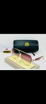 Royal Palace Optics