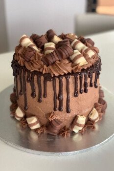 Almuhajer Bakery