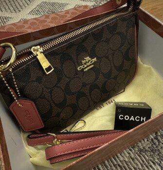 BAGS SHOP