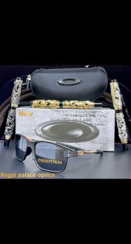 Royal Palace Optics