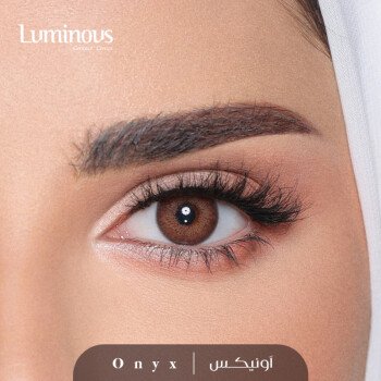 Los Mercados For eye contact