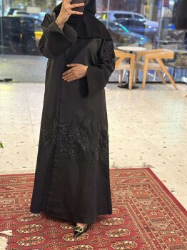 Trendy abaya