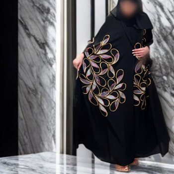 Trendy abaya