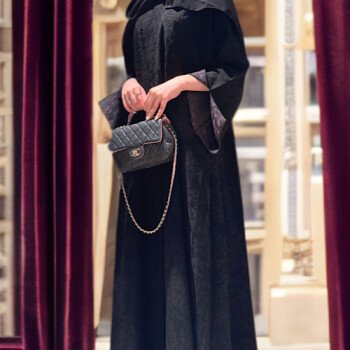 Trendy abaya