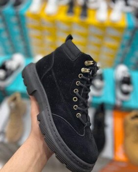 WORLD SHOES