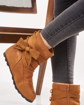 WORLD SHOES