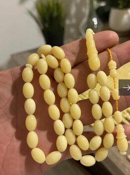 عبق العود