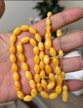 عبق العود