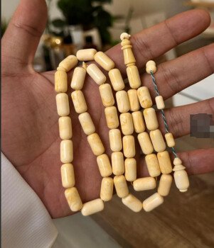 عبق العود