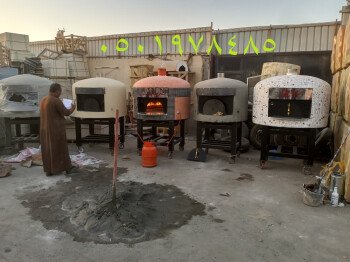 افران بيتزا ايطالية