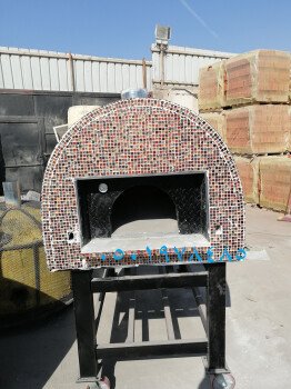 افران بيتزا ايطالية