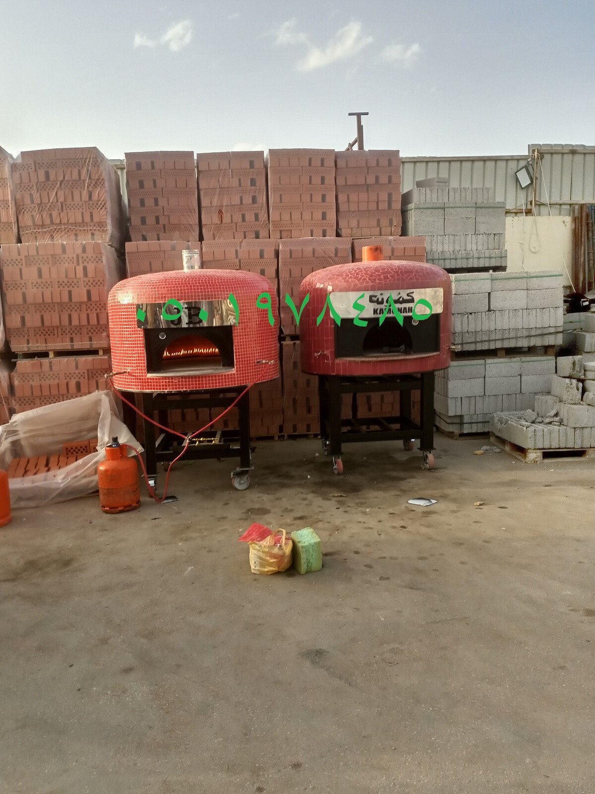 افران بيتزا ايطالية