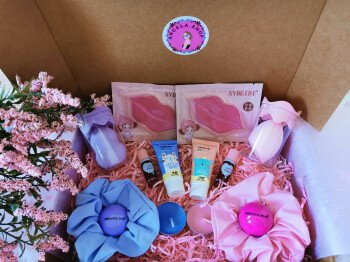 Angela Shop