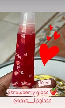 xoxo_lipglossy