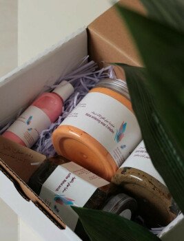 عناية مهـــآي🦋..
