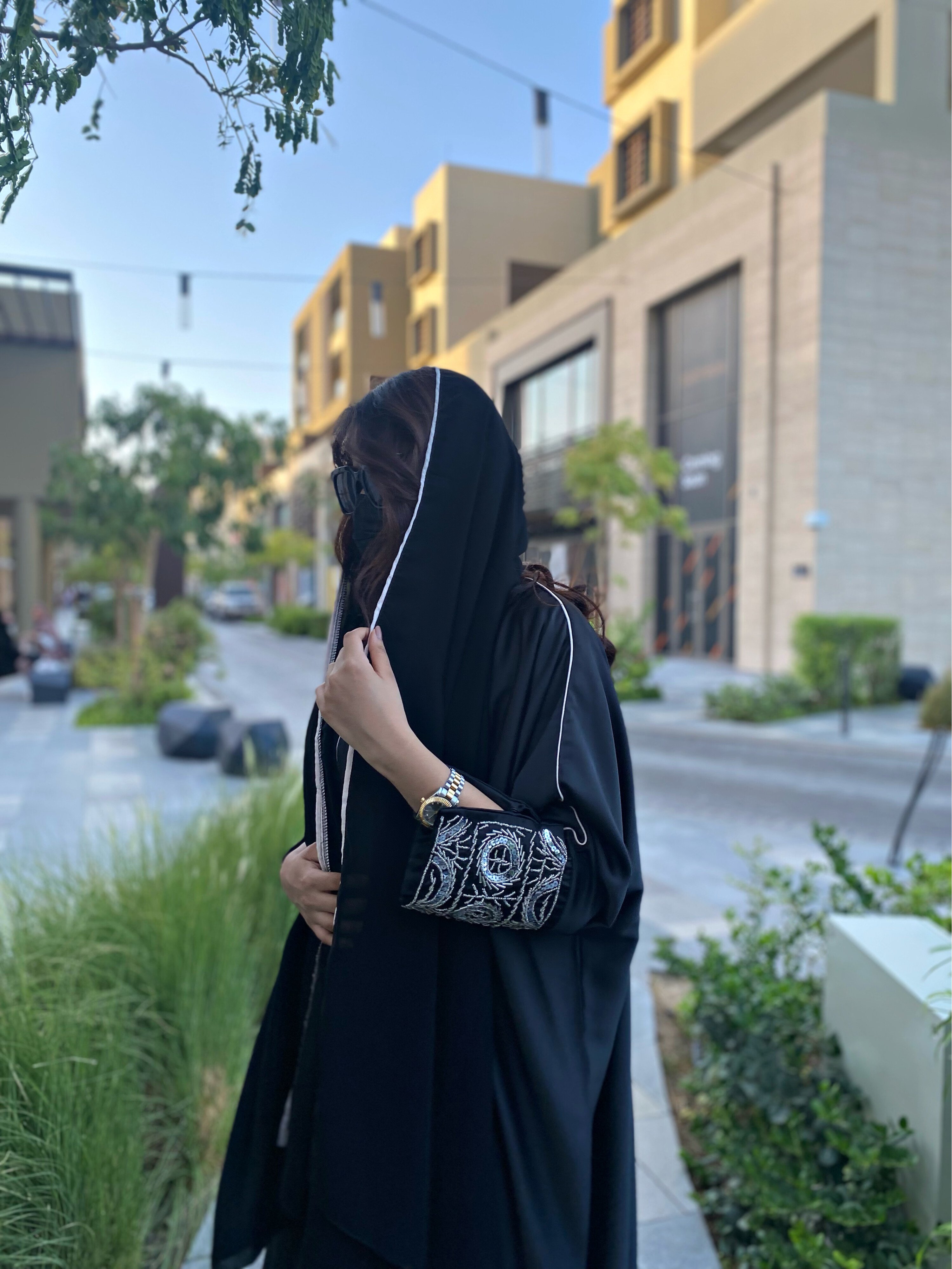 شَالْ