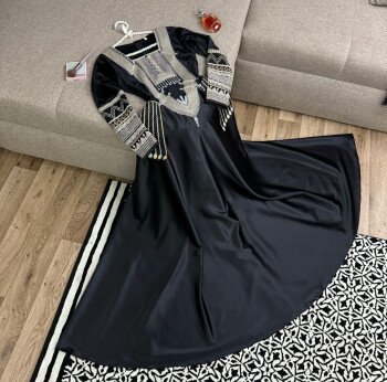 تغيرالموقع lilafboutique.com