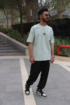 ‏ Black STORE
