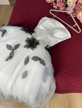 تغيرالموقع lilafboutique.com