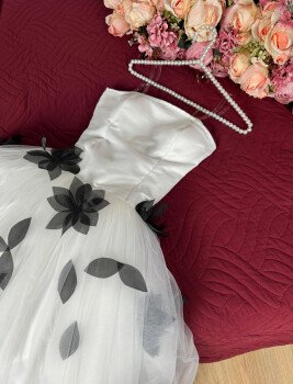 تغيرالموقع lilafboutique.com