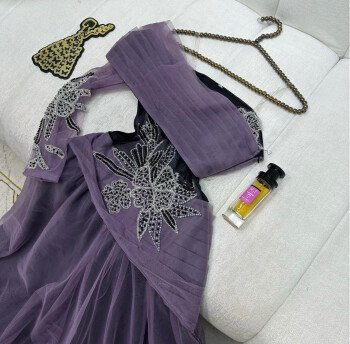 تغيرالموقع lilafboutique.com