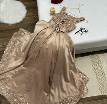 تغيرالموقع lilafboutique.com