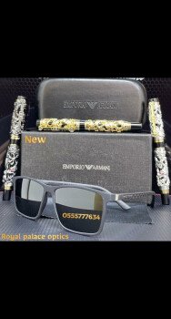 Royal Palace Optics