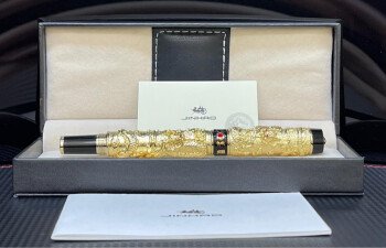 Royal Palace Optics