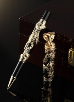 Royal Palace Optics