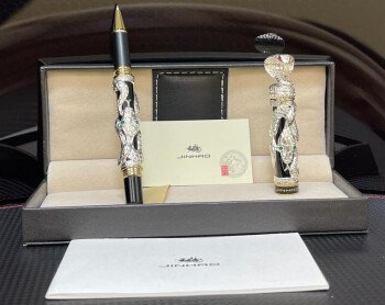 Royal Palace Optics