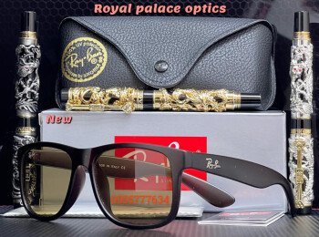 Royal Palace Optics