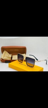Royal Palace Optics